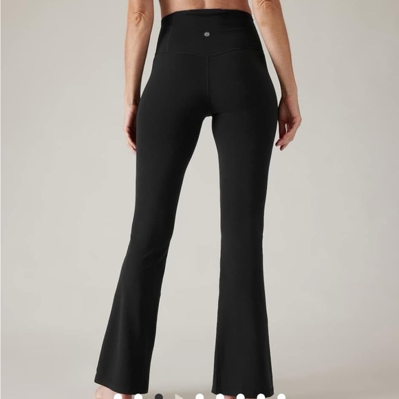 Athleta split hem leggings - Picture 2 of 2